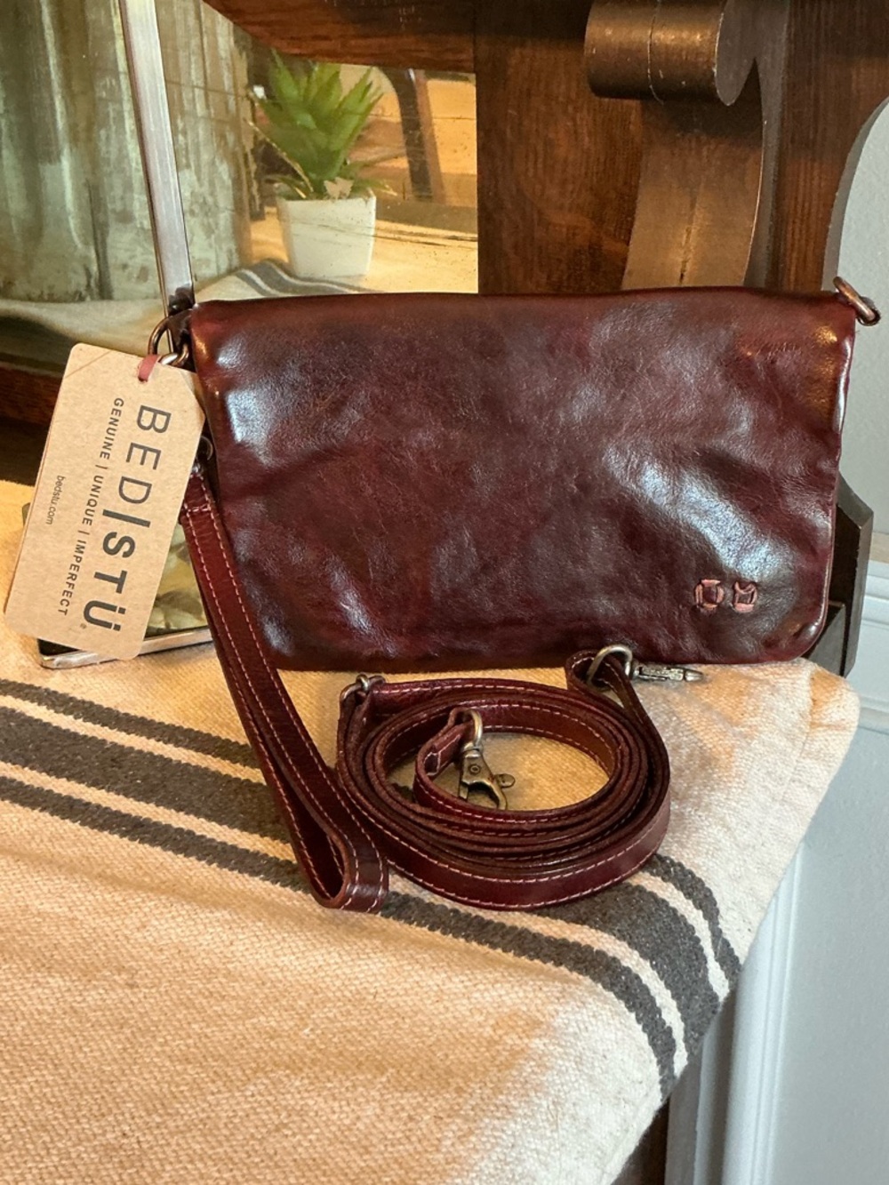 NWT Bed Stu Cadence Wallet Wristlet Crossbody Merlot Red Dip Dyed MSRP $175
